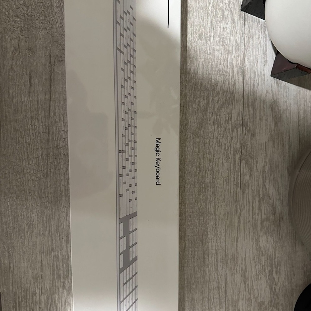 Apple Magic Keyboard with Numeric Keypad